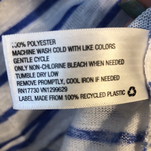 Xhilaration Cropped Blue, White, and Gray Tank Top - Picture 4 of 4